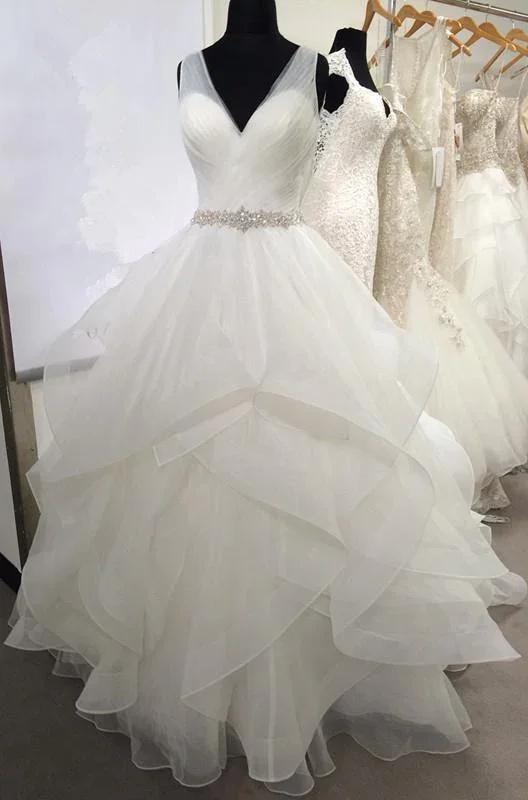 2023 New Arrival Sweetheart Organza Ruffles Backless Pleated Ball Dresses  S1852