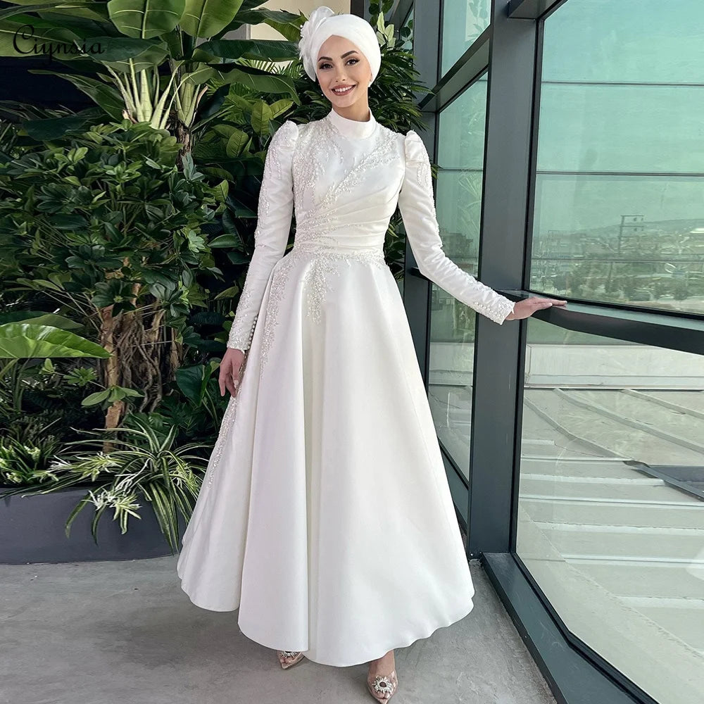 Elegant Hijab Muslim Wedding Dresses Satin Beaded High Neck Dubai Bridal Gown A Line Long Sleeve Vestidos De Novia Short