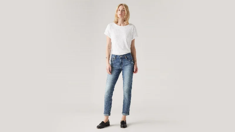 Levi's® Women's Mid-Rise Boyfriend Jeans