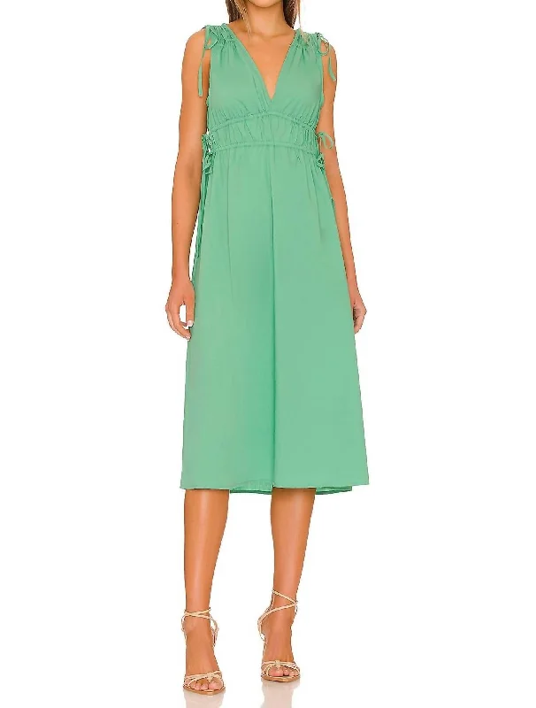 Constantine Midi Dress in Kelly Green