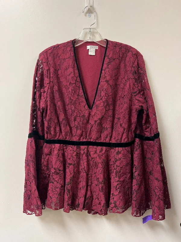 Top Long Sleeve By Venus In Red, Size: Xl